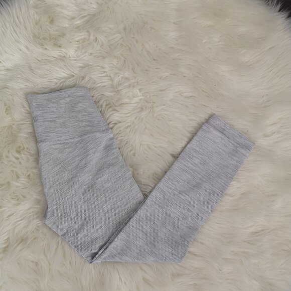Lululemon Wunder Under High Rise Crop Leggings 21" - Size 2 - Picture 4 of 7